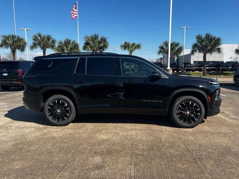 New 2026 Chevrolet Traverse LT w/ Sun and Wheel Package image 10