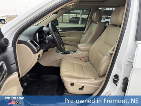 Used 2021 Jeep Grand Cherokee Limited image 13