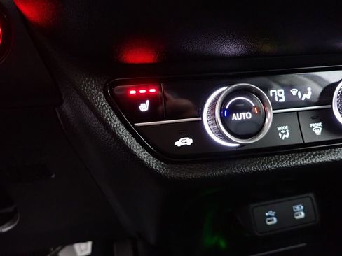 Used 2026 Honda HR-V EX-L image 3
