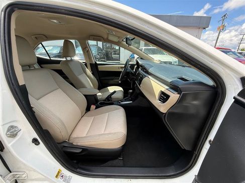 Used 2014 Toyota Corolla LE FWD image 28