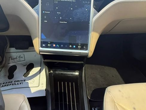 Used 2015 Tesla Model S 85D AWD/4WD image 16