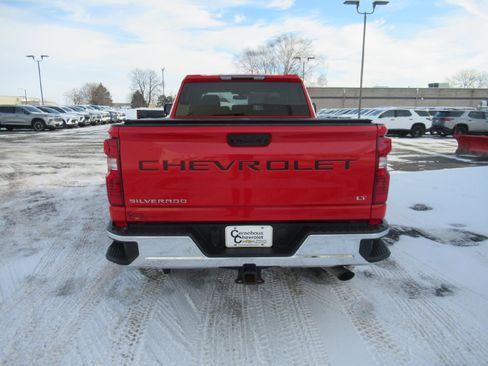 Used 2022 Chevrolet Silverado 3500 LT w/ Convenience Package image 6