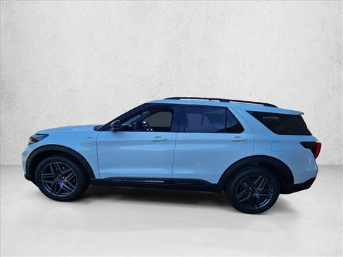 New 2026 Ford Explorer ST-Line w/ ST-Line Street Pack RWD image 5