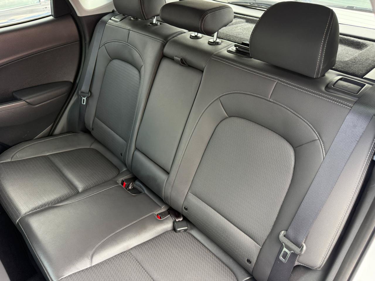 Used 2019 Hyundai Kona Ultimate w/ Cargo Package AWD/4WD image 30
