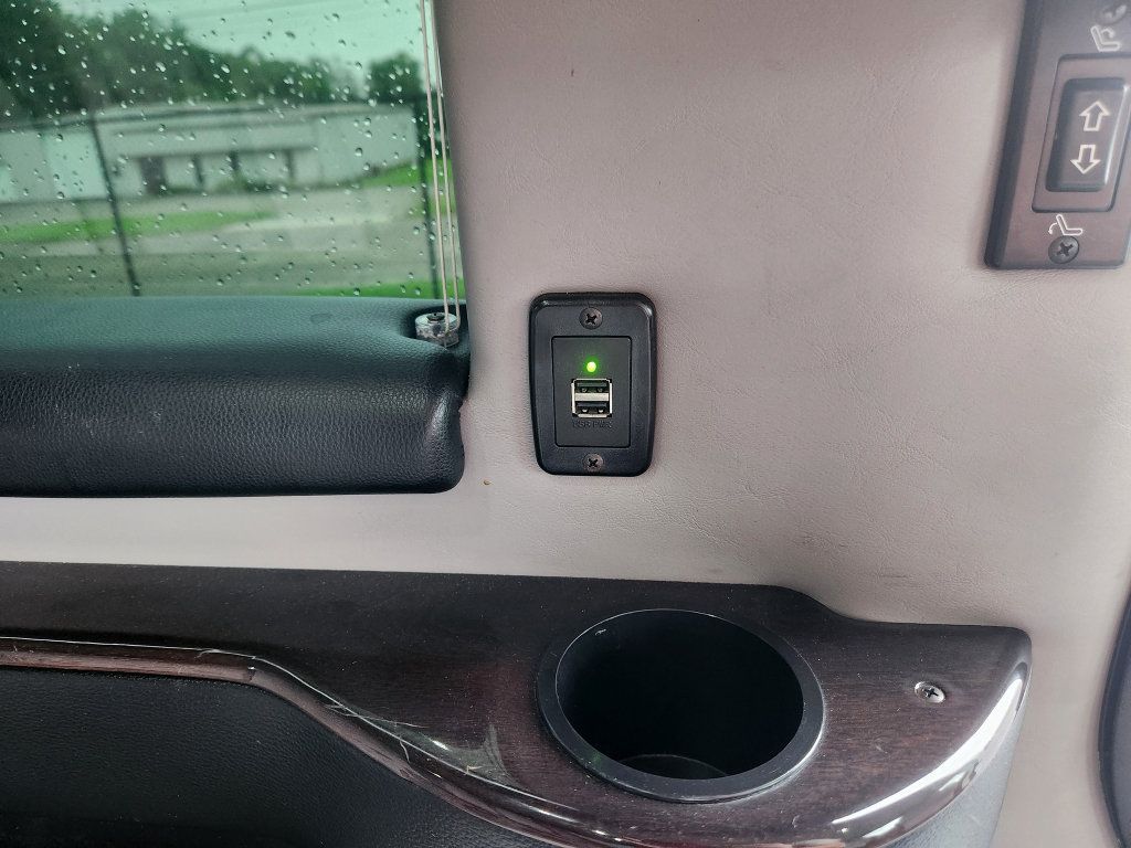Used 2017 RAM ProMaster 1500 w/ Premium Appearance Group FWD image 26