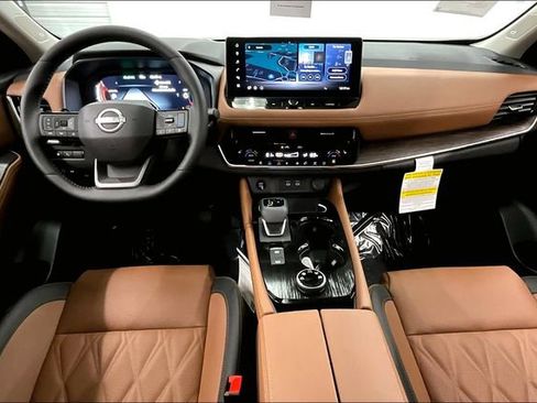 New 2026 Nissan Rogue Platinum w/ Platinum Premium Package image 6