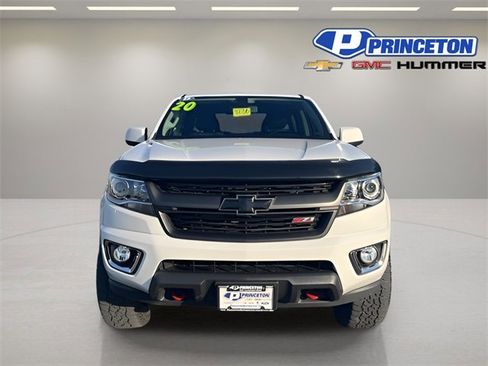 Used 2020 Chevrolet Colorado Z71 image 2