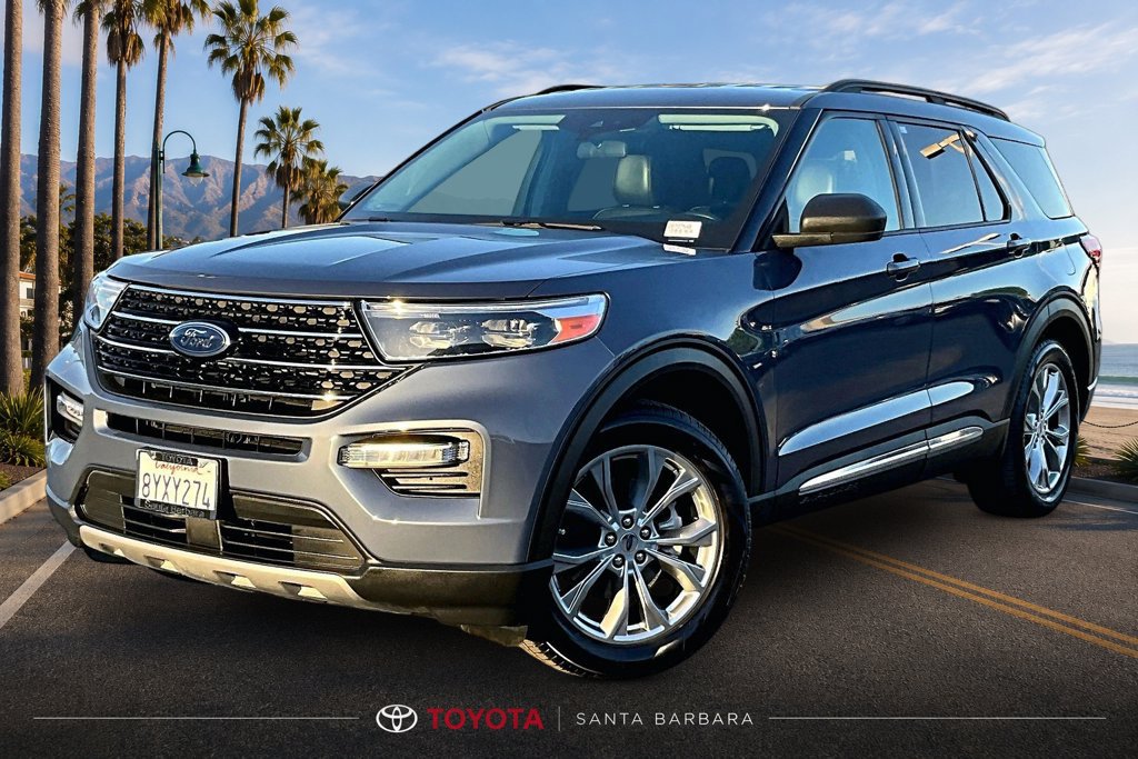Used 2021 Ford Explorer XLT w/ Equipment Group 202A RWD image 3