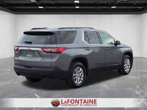 Certified 2021 Chevrolet Traverse LT image 8