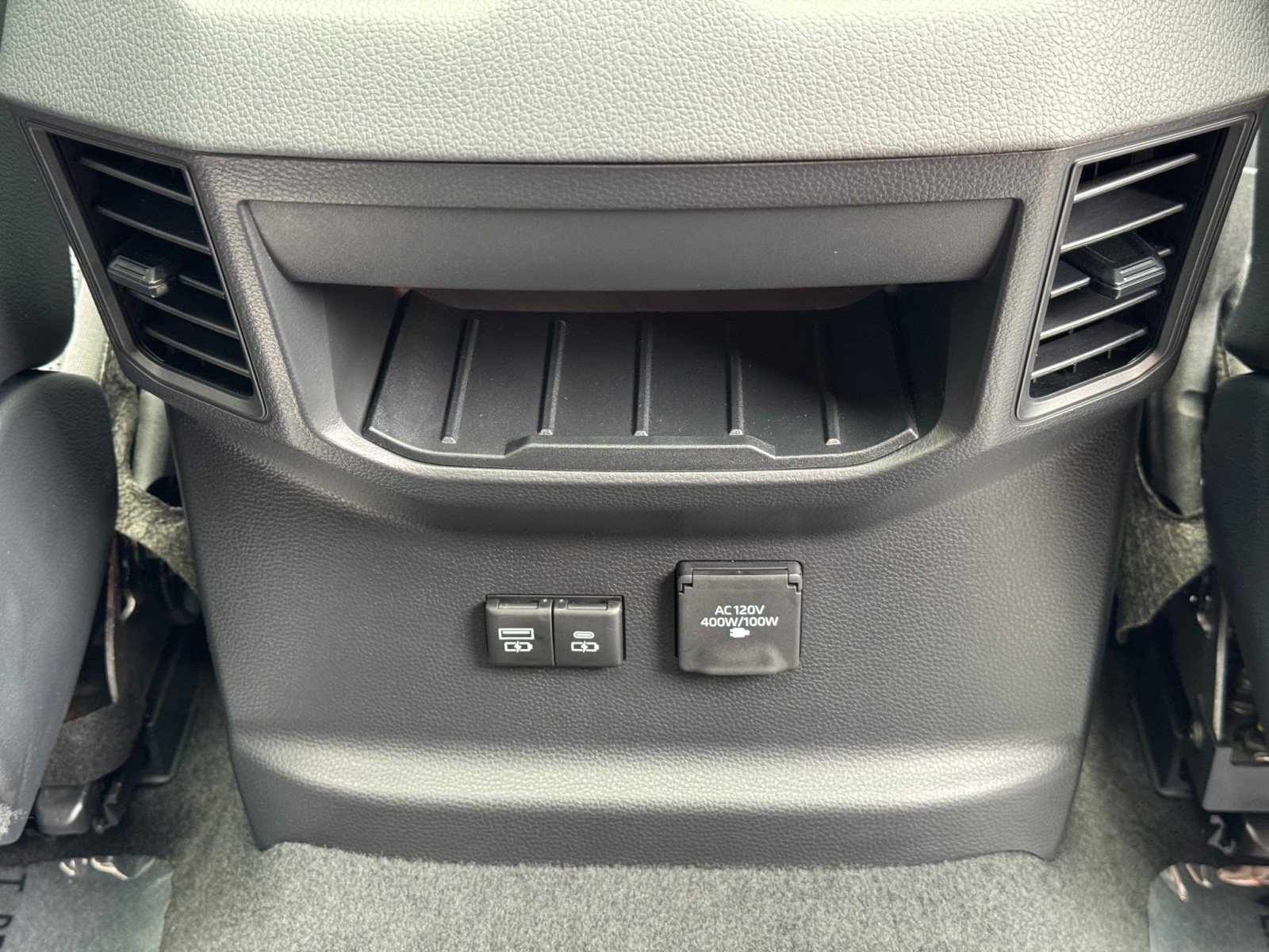 Used 2022 Toyota Tundra Limited AWD/4WD image 37