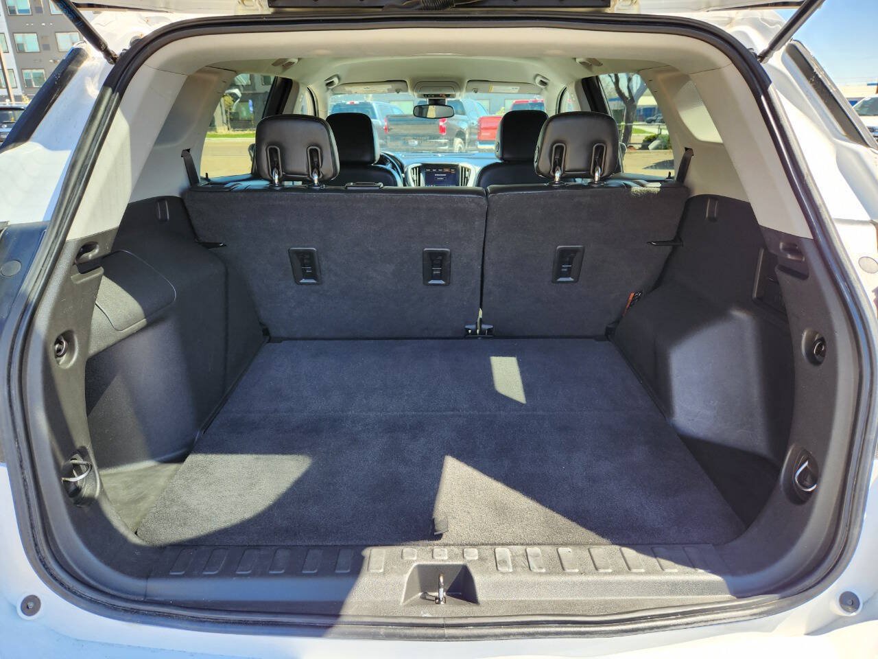 Used 2020 GMC Terrain SLT AWD/4WD image 26