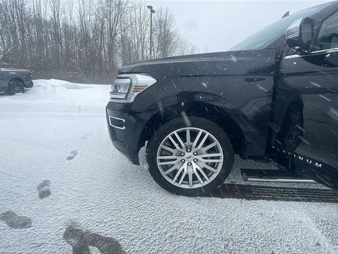 Used 2023 Ford Expedition Max Platinum image 24