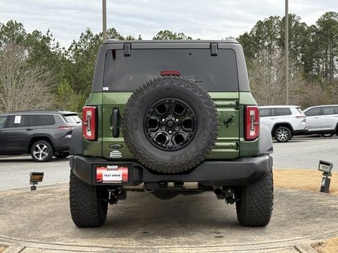 Used 2023 Ford Bronco Wildtrak image 6