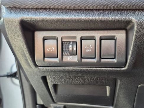 Certified 2025 Subaru Outback Premium AWD/4WD image 35