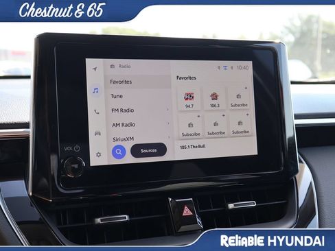 Used 2024 Toyota Corolla Cross XLE w/ Convenience Package AWD/4WD image 37