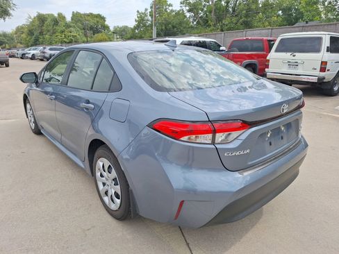 Used 2026 Toyota Corolla LE FWD image 4