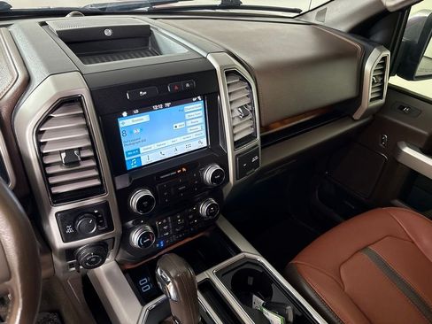 Used 2018 Ford F150 King Ranch w/ Equipment Group 601A Luxury AWD/4WD image 34