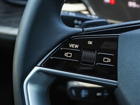 New 2026 Audi Q5 Premium AWD/4WD image 18