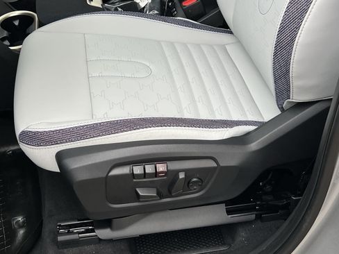 Certified 2025 MINI Cooper Countryman S AWD/4WD image 19