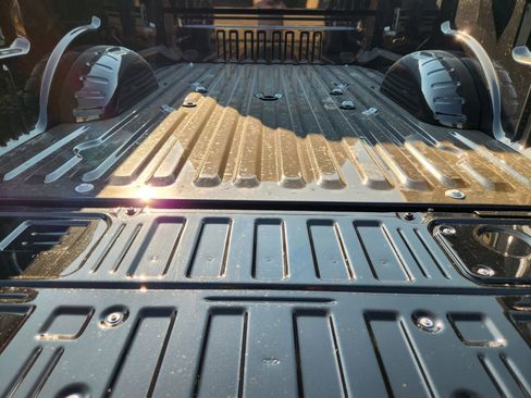 New 2026 Ford F450 Platinum w/ FX4 Off-Road Package image 26