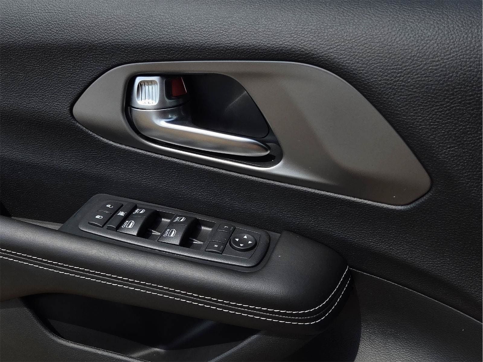New 2027 Chrysler Pacifica LX FWD image 14