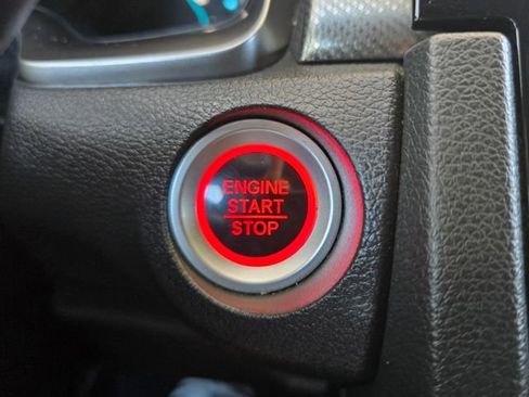 Used 2018 Honda Civic EX image 16