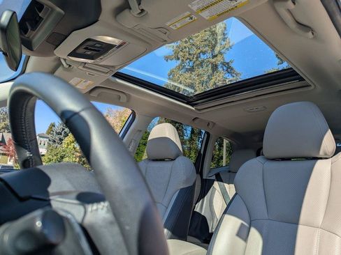 Used 2022 Subaru Forester Limited AWD/4WD image 22