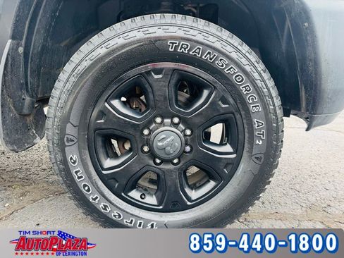 Used 2018 RAM 2500 Power Wagon w/ Luxury Group image 28