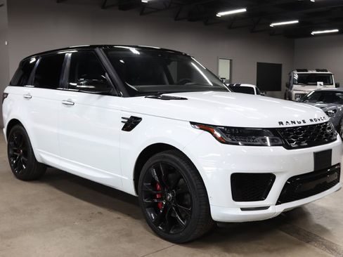 Used 2020 Land Rover Range Rover Sport HST image 8