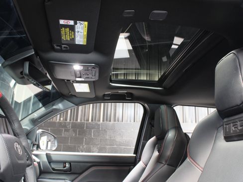 Used 2025 Toyota Tacoma TRD Pro image 35