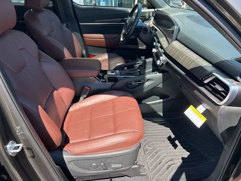 Used 2024 Kia Telluride SX AWD/4WD image 18
