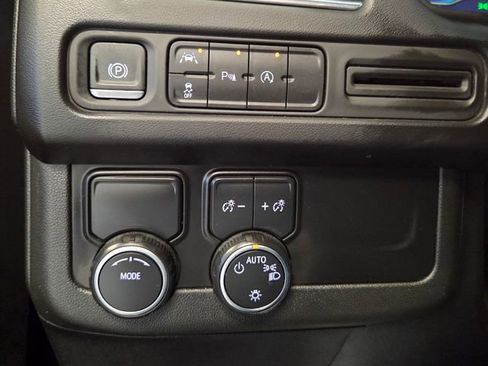 Used 2023 Chevrolet Tahoe LT image 29