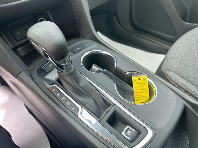 Used 2024 Chevrolet Equinox LT w/ LPO, Floor Liner Package AWD/4WD image 19