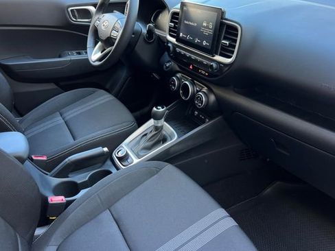 New 2026 Hyundai Venue SEL image 16