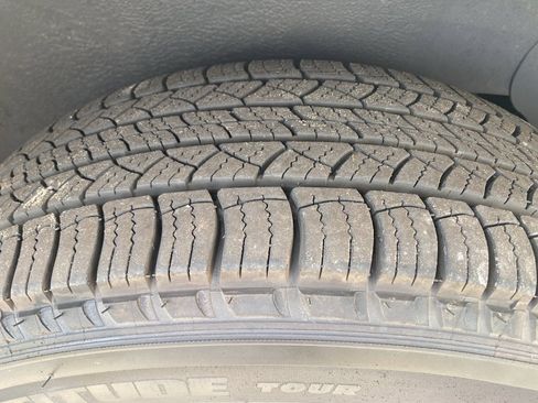 Used 2007 Ford Explorer Limited image 9