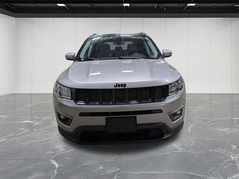 Used 2018 Jeep Compass Latitude w/ Popular Equipment Group image 8