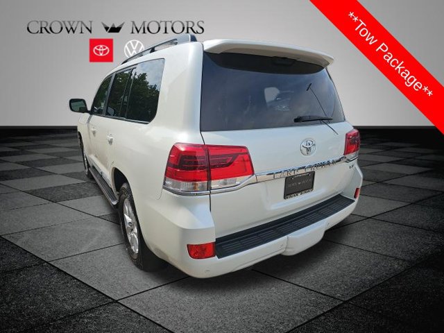 Used 2017 Toyota Land Cruiser AWD/4WD image 4