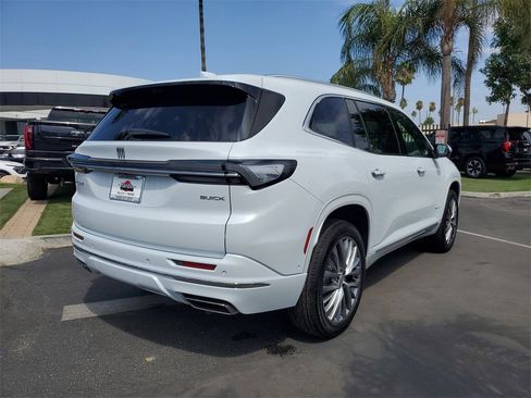New 2026 Buick Enclave Avenir image 4