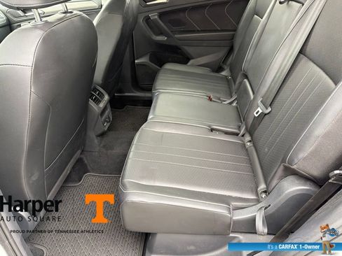 Used 2024 Volkswagen Tiguan SE FWD image 10