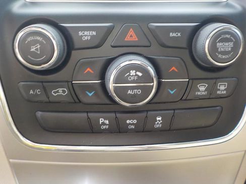 Used 2015 Jeep Grand Cherokee Overland w/ Trailer Tow Group IV image 19