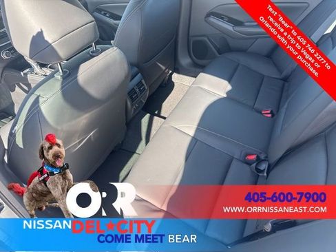 New 2025 Nissan Altima 2.5 SL image 11