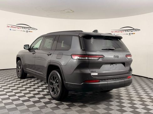 New 2025 Jeep Grand Cherokee L Laredo AWD/4WD image 24