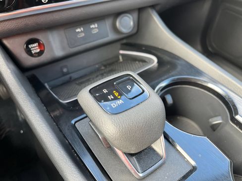 Used 2026 Nissan Rogue SL AWD/4WD image 43