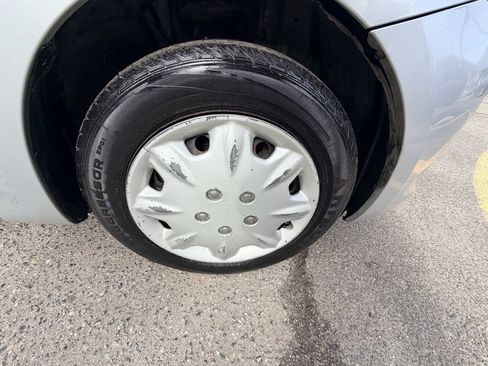 Used 2009 Toyota Yaris Sedan FWD image 42