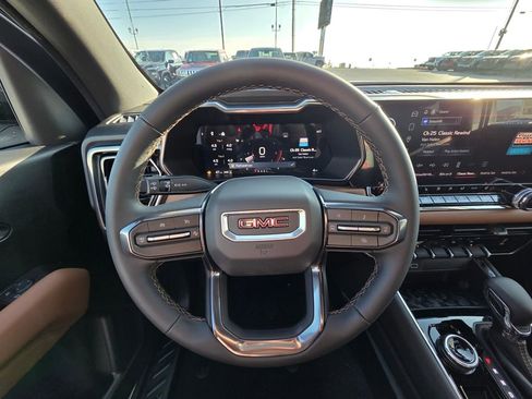 New 2026 GMC Canyon AT4 image 14