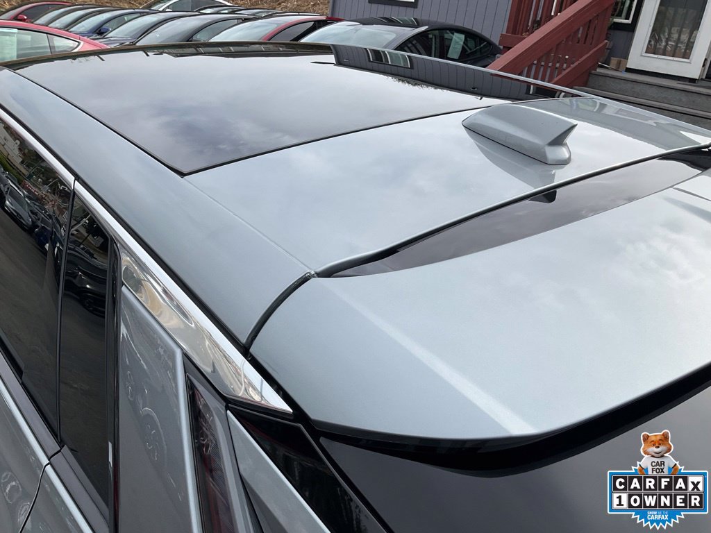 Used 2024 Cadillac Lyriq Luxury AWD/4WD image 98