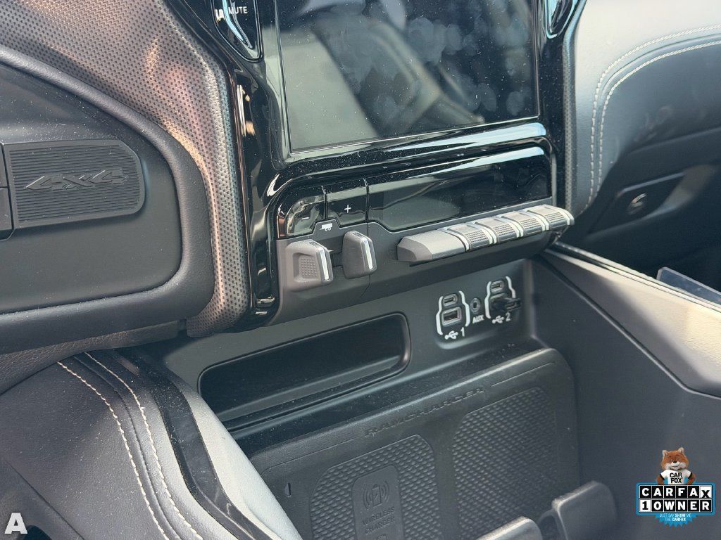 Used 2024 RAM 2500 Limited AWD/4WD image 11