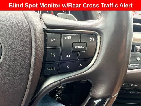 Used 2019 Lexus ES 350 w/ Premium Package FWD image 37