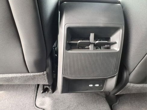 New 2026 Jeep Cherokee Limited image 7