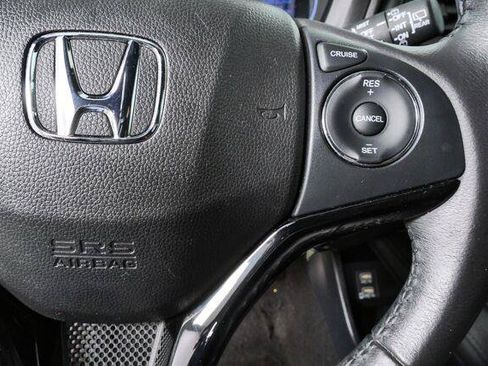 Used 2020 Honda HR-V Sport image 20